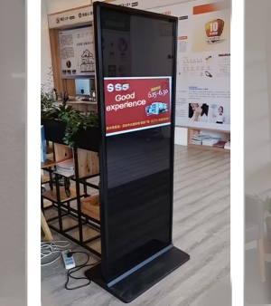 Рекламен тотем с LCD екран