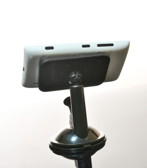 Стойка за GSM и таблет за стъкло на автомобил